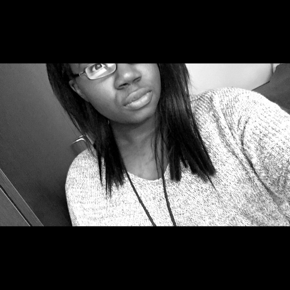 Meet your Posher, Emma